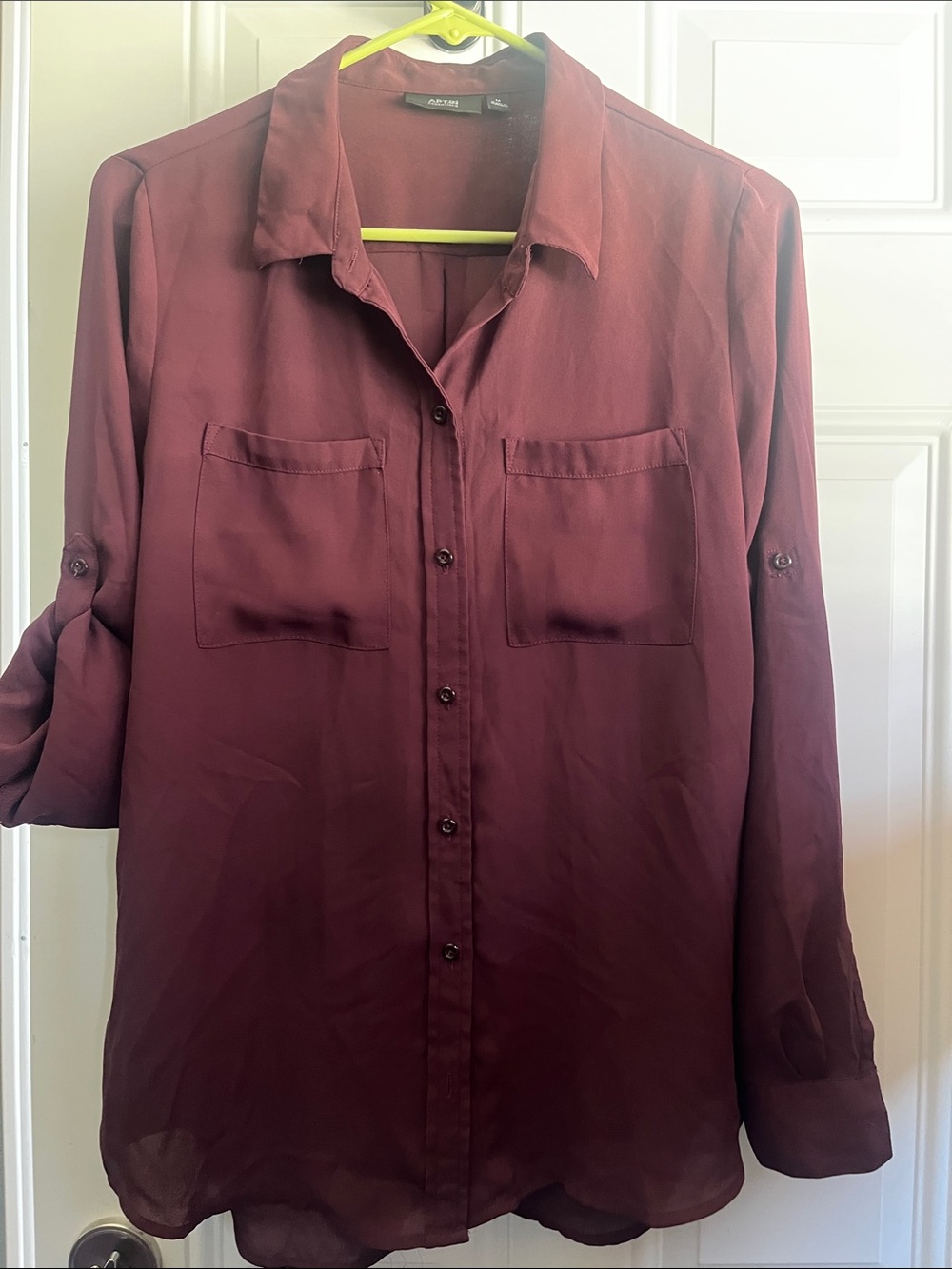 Apt. 9 Flowy Button-Up Shirt in Deep Wine M
